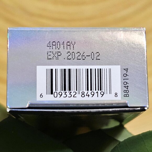 e.l.f. Camo CC Cream, SPF 30 Color-Correcting Face Foundation, Medium 375 N - Picture 12 of 15